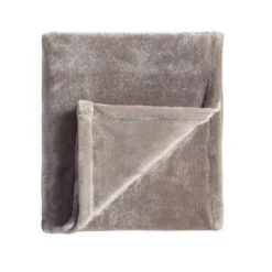 5pc King Geo Reversible Decorative Comforter Set With Throw Black/Gray - Room Essentials™ 12 5pc King Geo Reversible Decorative Comforter Set With Throw Black/Gray - Room Essentials™ -Room Essentials Sales Store GUEST 9243f825 0f83 4e25 ac1f 1021b8de305a