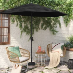 Room Essentials Sales Store 44 7.813'x8.83' Half Circle Patio Umbrella - Black Pole - Room Essentials™